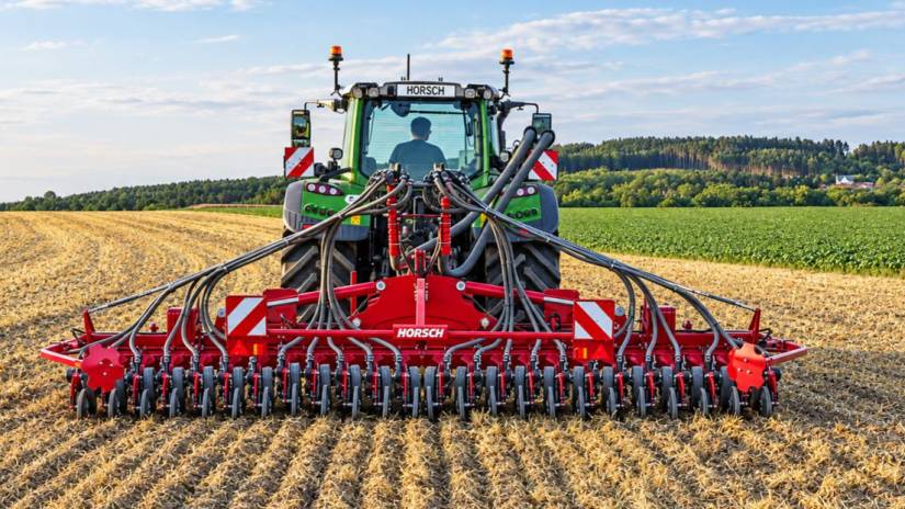 HORSCH AVATAR SL minimális talajművelés után
