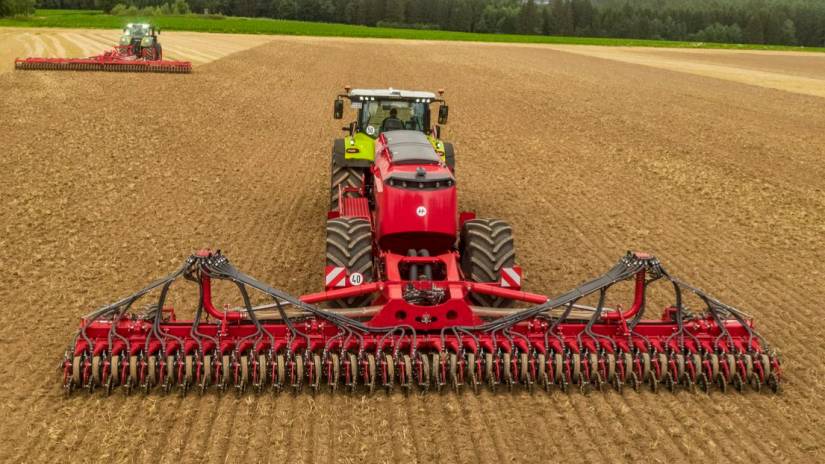 HORSCH AVATAR 10.25 SD mulcsos technológia intenzívebb talajművelés után