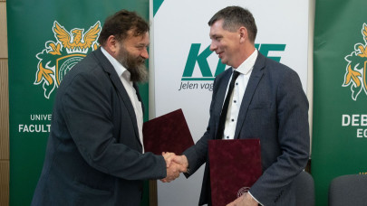 Együttműködési megállapodást kötött a Debreceni Egyetem Informatikai Kara és a KITE Zrt. (x)